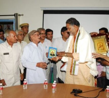 63a2fbIMG-20180525-WA0058